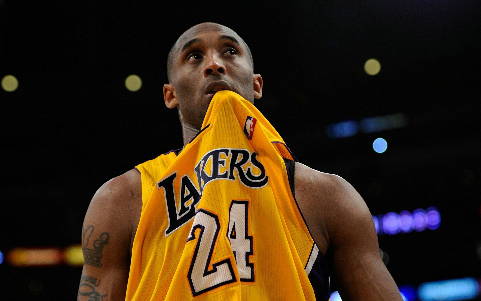 罗马诺：利物浦未与萨拉赫就离队展开谈判，并坚定支持斯洛特